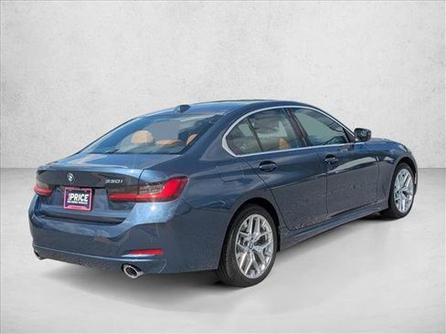 Used 2025 BMW 330i Sedan RWD image 5
