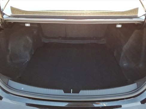 Used 2020 Chevrolet Malibu LT image 35