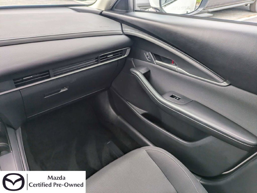 Certified 2023 MAZDA CX-30 AWD 2.5 S image 18