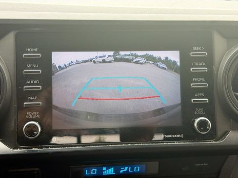 Used 2021 Toyota Tacoma SR AWD/4WD image 28