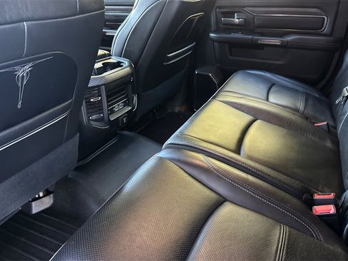 Used 2021 RAM 2500 Limited w/ Safety Group image 13