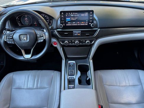 Used 2018 Honda Accord EX-L image 3