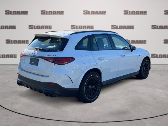 Used 2025 Mercedes-Benz GLC 43 AMG 4MATIC image 5