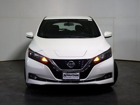 Used 2019 Nissan Leaf SV image 9