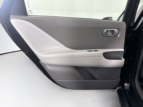 Used 2024 Hyundai Ioniq 6 SEL RWD image 26