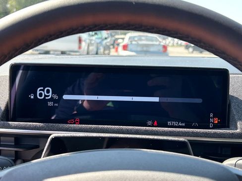 Used 2025 Ford Mustang Mach-E Premium AWD/4WD image 17