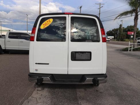 Used 2025 Chevrolet Express 2500 w/ Driver Convenience Package RWD image 13