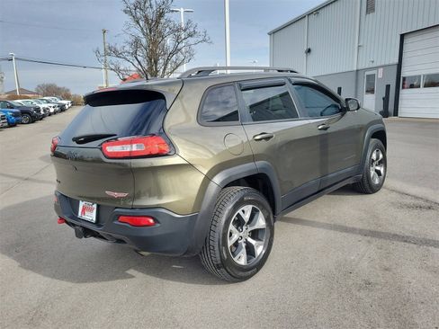 Used 2015 Jeep Cherokee Trailhawk w/ Trailer Tow Group image 4
