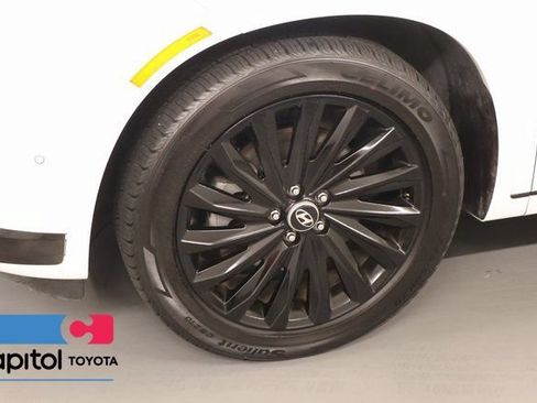 Used 2024 Hyundai Palisade Calligraphy AWD/4WD image 7
