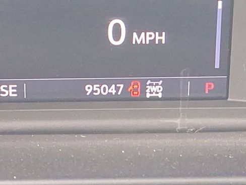 Used 2021 Chevrolet Tahoe Z71 image 39