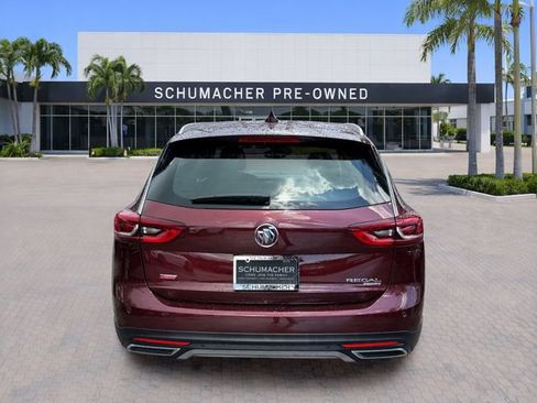 Used 2020 Buick Regal Essence AWD/4WD image 6
