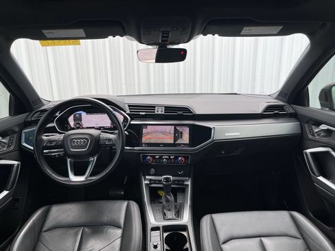 Used 2020 Audi Q3 2.0T Prestige w/ Prestige Package AWD/4WD image 18