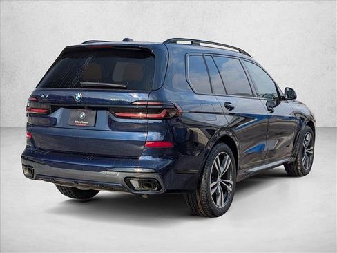 New 2026 BMW X7 xDrive40i w/ M Sport Package image 2