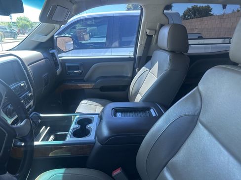 Used 2017 GMC Sierra 1500 SLT w/ SLT Premium Package image 5