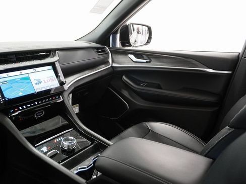 New 2026 Jeep Grand Cherokee Limited w/ Limited Altitude Package image 17