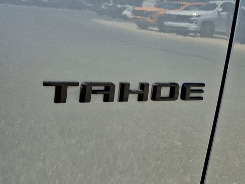 Used 2024 Chevrolet Tahoe RST w/ Luxury Package AWD/4WD image 9