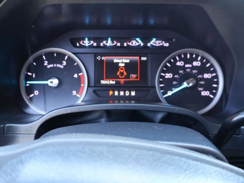 Used 2022 Ford F250 XLT w/ FX4 Off-Road Package AWD/4WD image 13