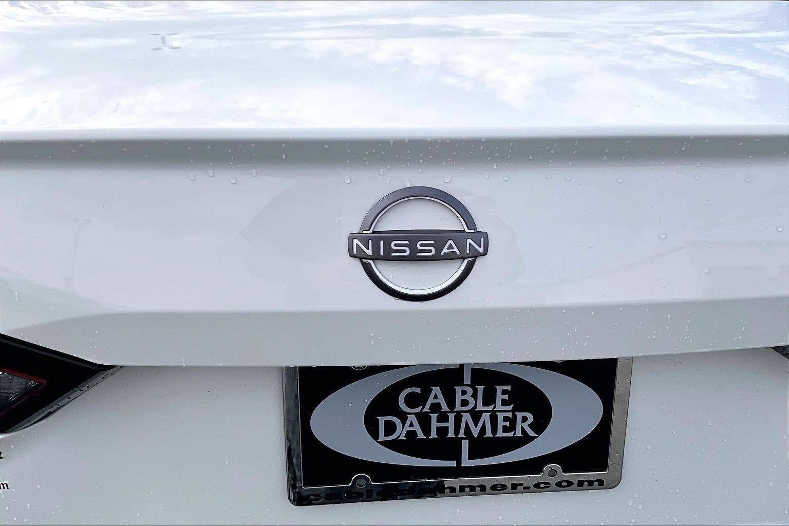 Used 2025 Nissan Altima 2.5 SV FWD image 31