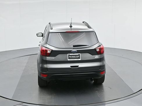 Used 2019 Ford Escape SE image 42