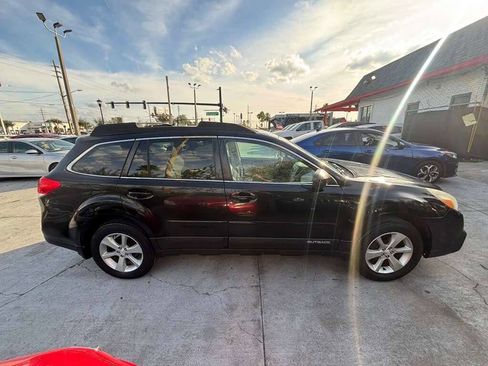 Used 2013 Subaru Outback 2.5i Limited w/ Moonroof Pkg image 7