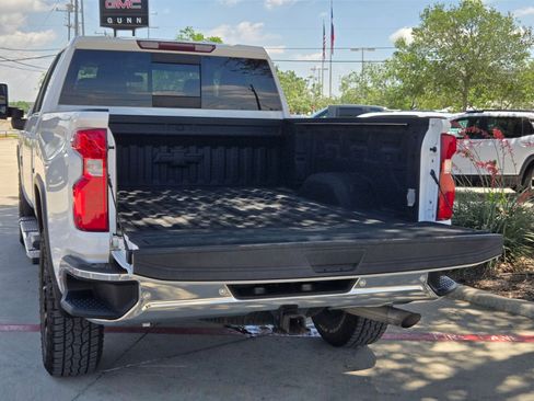 Certified 2020 Chevrolet Silverado 2500 LT w/ Texas Edition RWD image 26