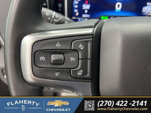 Used 2024 Chevrolet Silverado 1500 LT image 23