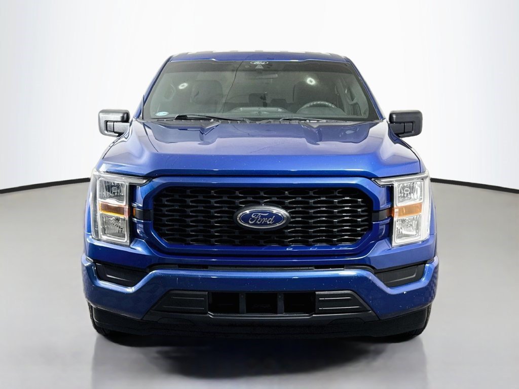 Used 2022 Ford F150 XL w/ STX Appearance Package RWD image 2