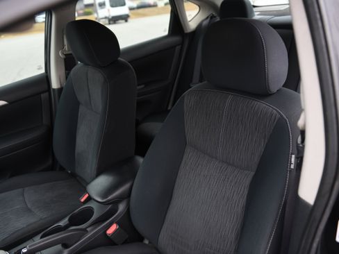 Used 2015 Nissan Sentra SV image 19