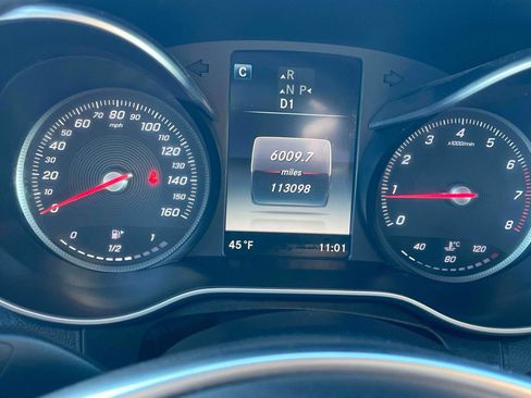 Used 2016 Mercedes-Benz C 300 4MATIC Sedan image 9