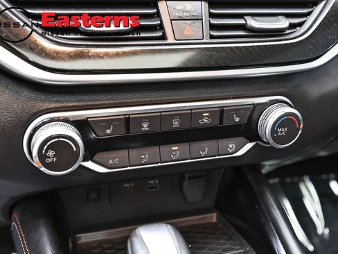 Used 2023 Nissan Altima 2.5 SR w/ SR Premium Package FWD image 19