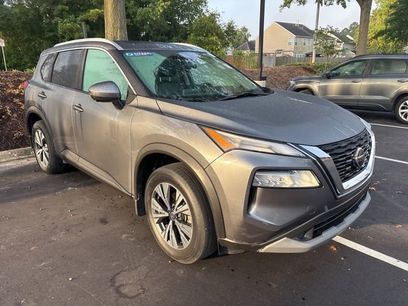 Used 2021 Nissan Rogue SV w/ Premium Package