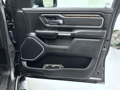 Used 2019 RAM 1500 Laramie image 16