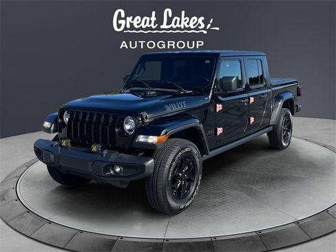 Used 2022 Jeep Gladiator Willys image 1