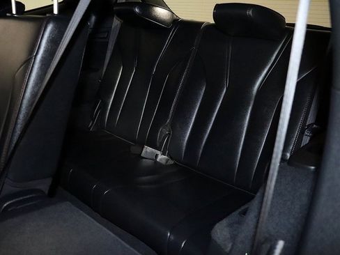 Used 2022 Acura MDX A-Spec image 14