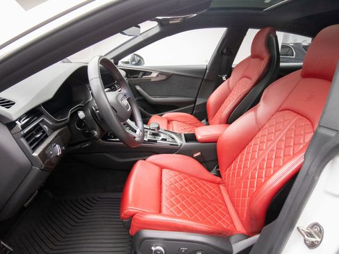Used 2023 Audi S5 Premium Plus w/ Premium Plus Package AWD/4WD image 11