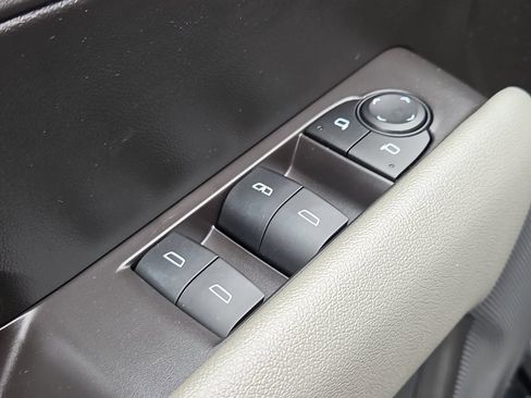 Used 2024 Chevrolet Colorado ZR2 w/ Safety Package AWD/4WD image 28