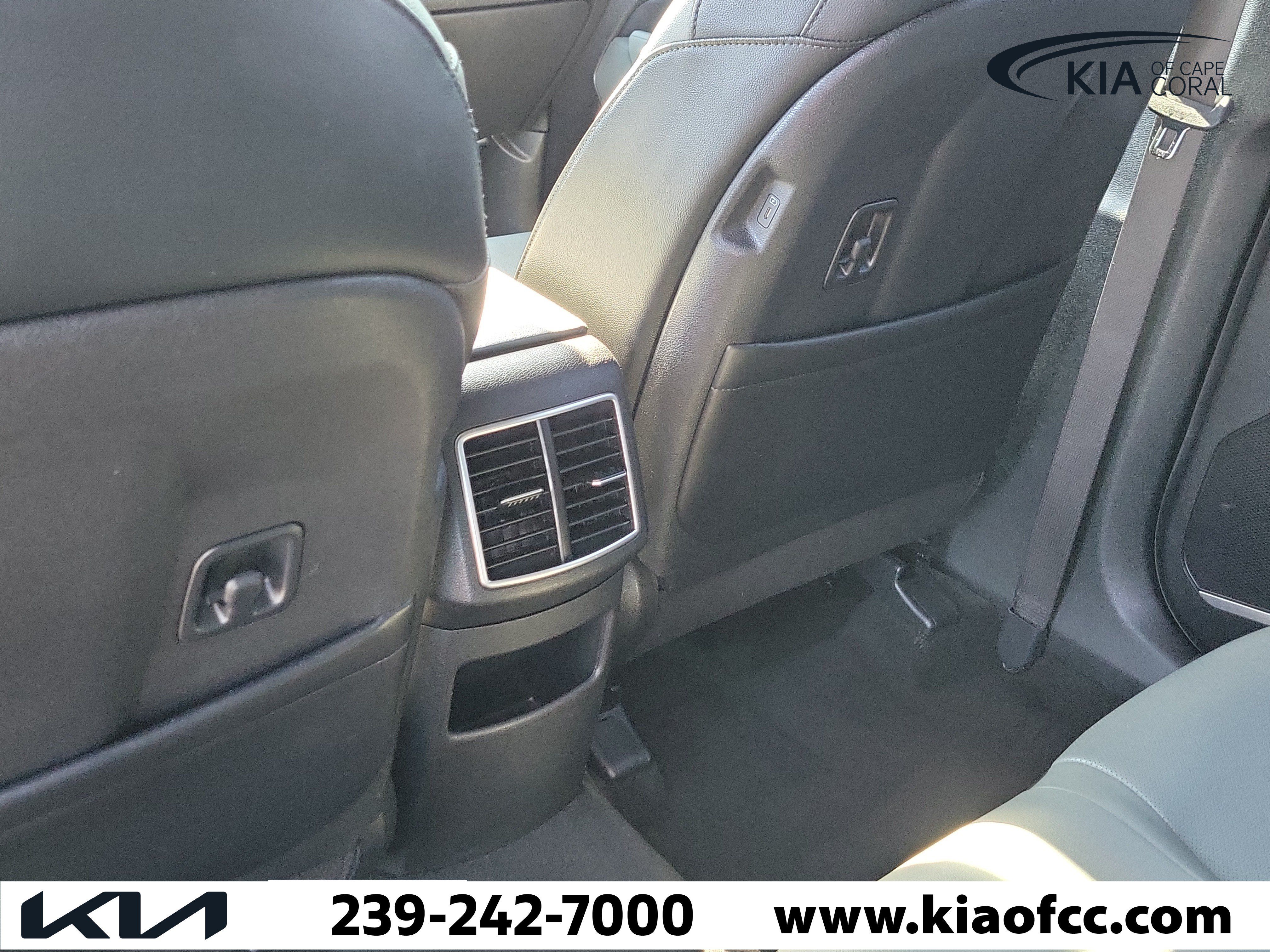 Used 2023 Kia Sportage X-Line w/ X-Line Premium Package AWD/4WD image 13