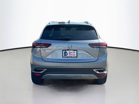 Used 2023 Buick Envision Preferred image 6