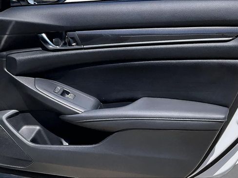 Used 2021 Honda Accord Sport Special Edition image 22