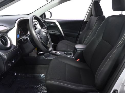 Used 2014 Toyota RAV4 XLE AWD/4WD image 13