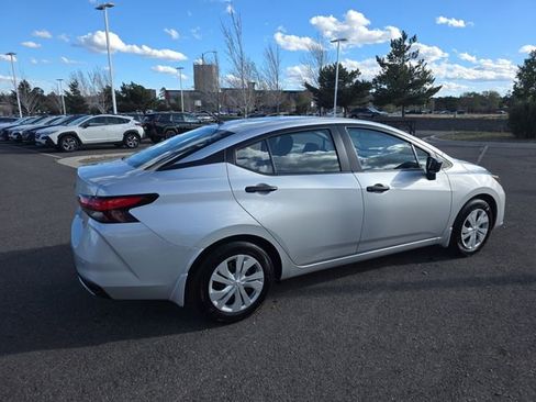 Used 2025 Nissan Versa S w/ Trunk Package FWD image 3