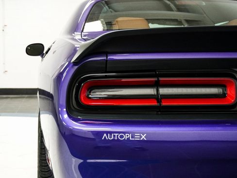 Used 2023 Dodge Challenger SRT Hellcat w/ Driver Convenience Group image 14