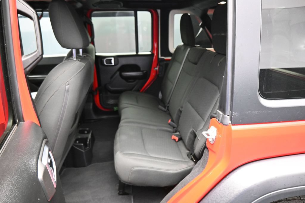 Used 2018 Jeep Wrangler Unlimited Sport S AWD/4WD image 23