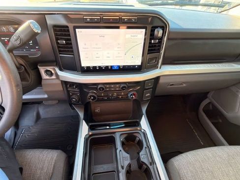 Used 2023 Ford F250 XLT w/ XLT Premium Package image 4