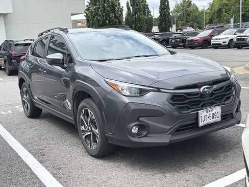 Used 2024 Subaru Crosstrek 2.0i Premium w/ Popular Package #4 AWD/4WD image 2