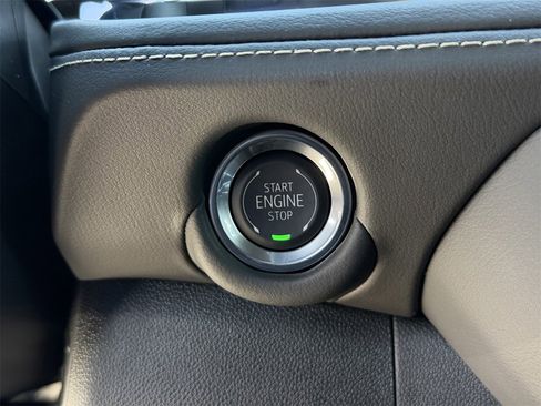 New 2026 Chevrolet Suburban Premier w/ Sun And Tow Package image 18