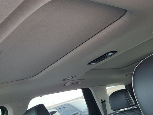 Used 2021 Hyundai Palisade Limited w/ Cargo Package image 11