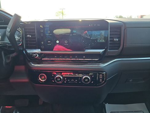 Used 2024 GMC Sierra 1500 Elevation AWD/4WD image 26