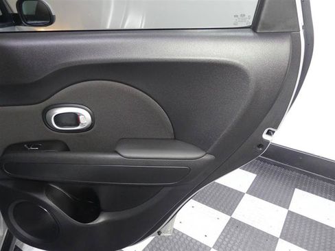 Used 2018 Kia Soul w/ Convenience Package FWD image 25
