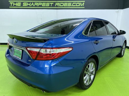 Used 2017 Toyota Camry SE FWD image 10